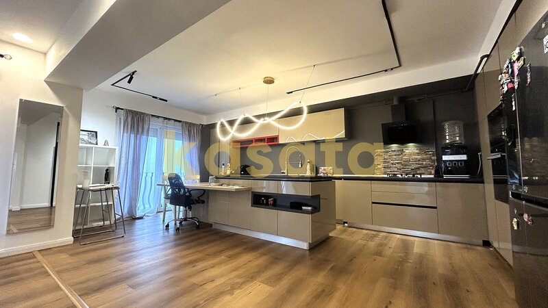 Stefanestii de Jos, Cosmopolis, 4 camere, 125 utili, vedere panormica, parcare